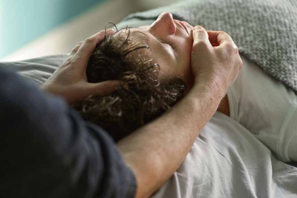 Behandlung des Mundbodens